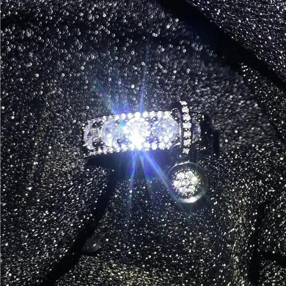STERLING SILVER DIAMOND CHARM RING 💍 - Picture 6 of 7
